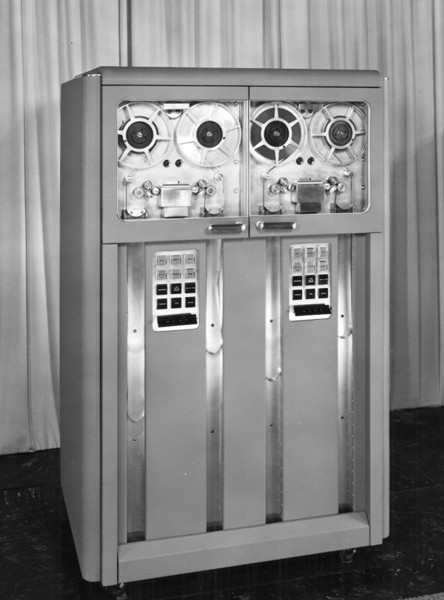 Damals: IBM »726«, 1952