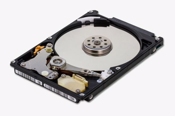 »Endurastar J4K320«: Festplatte für die Automotive-Industrie und industrielle Anwendungen (Bild: HGST)