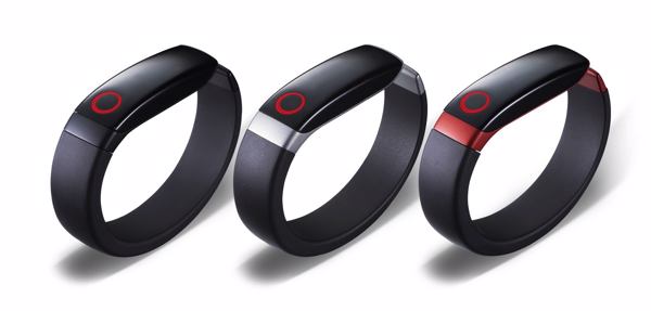 »Lifeband Touch«: Hybrid aus Fitness-Tracker und Smartwatch (Bild: LG)