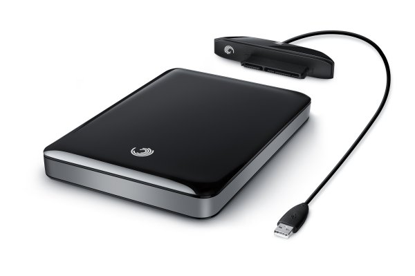 Seagate »FreeAgent GoFlex«-Modell mit Schnittstellen-Adapter