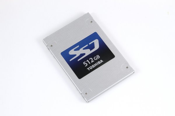 THNSNF-SSD Serie mit 19-nm-Flash (Bild: Toshiba)