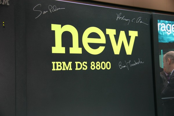 IBM »DS 8800« mit Signaturen