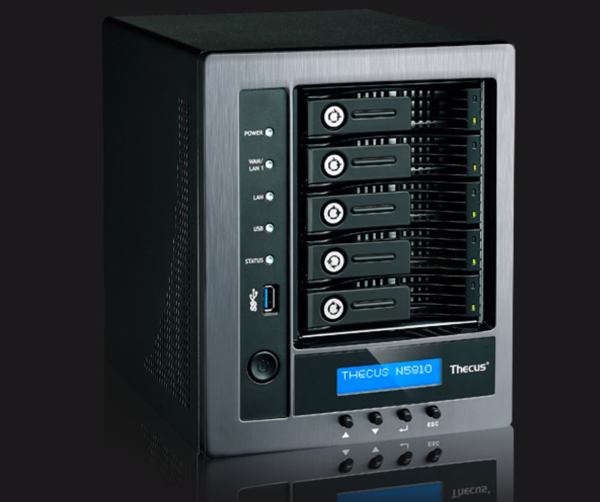 Neues 5-Bay-NAS »N5810« basierend auf dem neuen Betriebssystem »ThecusOS 7.0« (Bild: Thecus)