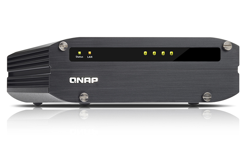 Qnap »IS-400 Pro«