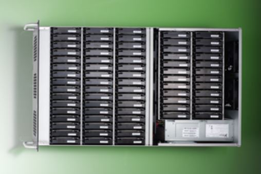 »Bigfoot Storage Object«: mehr Festplatten statt Storage-Server (Bild: Rausch Netzwerktechnik)