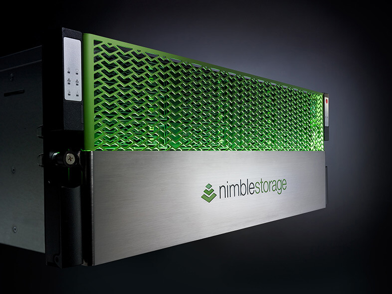 Das Nimble »Predictive All-Flash Storage Array« soll bis zu 1,2 Millionen IOPS erreichen.