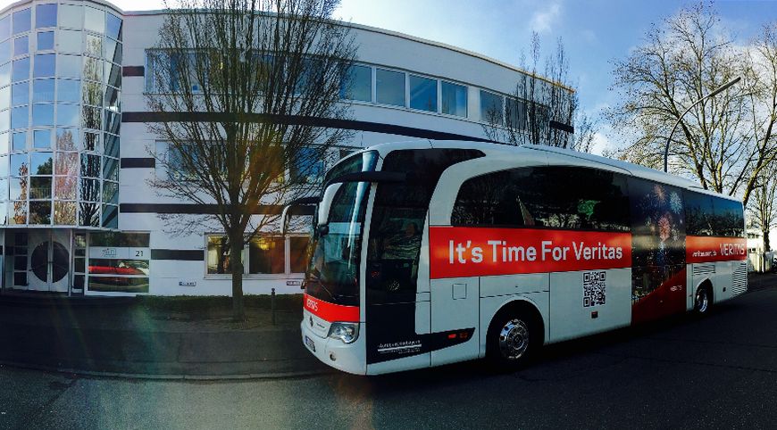 »Channel Bus Tour 2016« bei TIM in Wiesbaden (Bild: TIM)