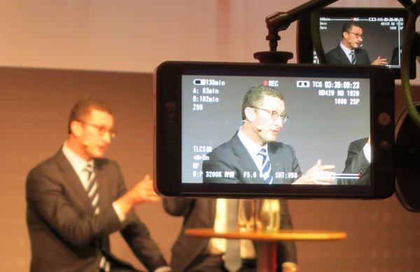 Duncan Tait, SEVP and Head of EMEIA and America bei Fujitsu, auf dem »Fujitsu Forum 2016« (Bild: speicherguide.de)