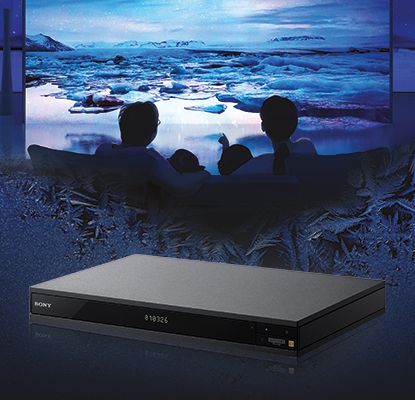 Heimkino-Feeling mit dem Blu-ray-Player UBP-X1000ES (Bild: Sony)