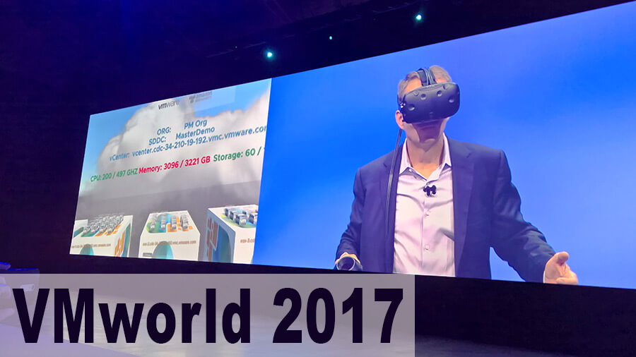 VMworld-Chef Pat Gelsinger mit VR-Brille – links die Darstellung der Cloud-Ressourcen – die Speicher-Ressourcen der betreffenden Maschine reichen nicht mehr, deshalb erscheint sie in rot (Bild: Rüdiger).